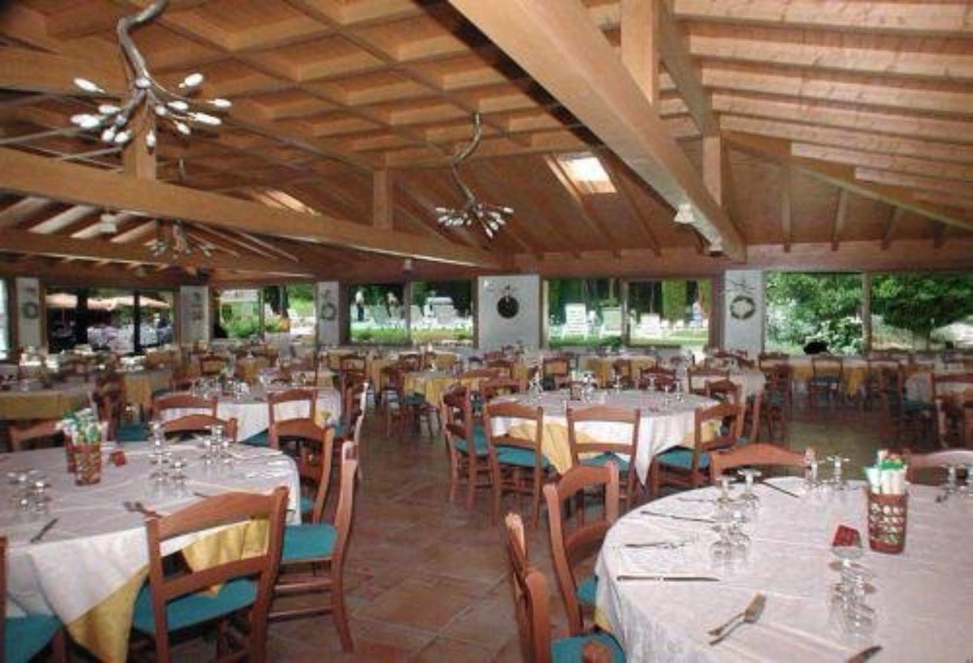 West Garda Hotel Padenghe sul Garda Bagian luar foto