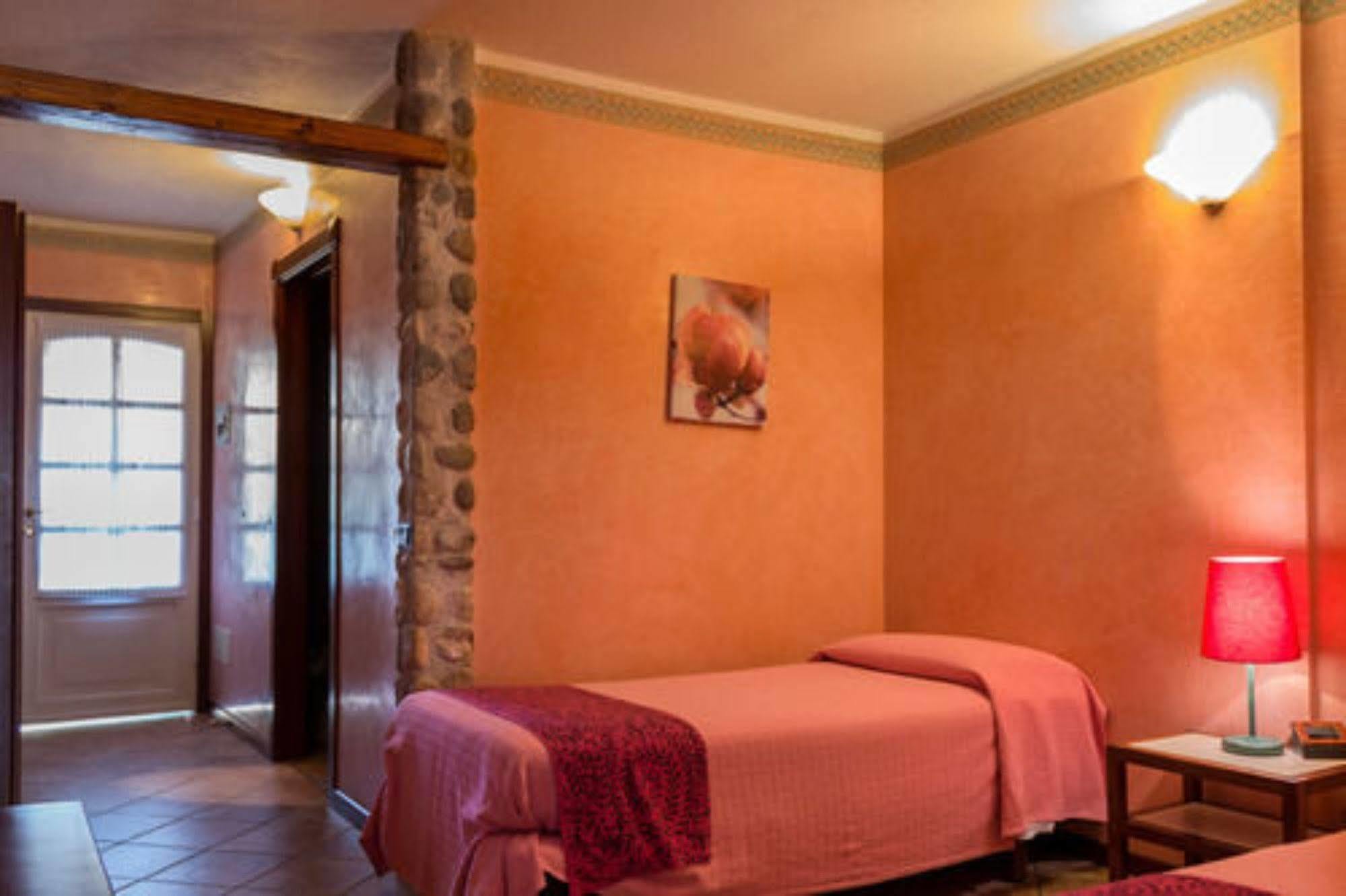 West Garda Hotel Padenghe sul Garda Bagian luar foto